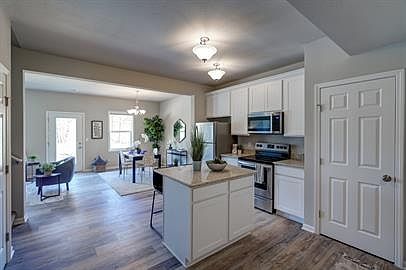 2nd image of 617 McKay Way