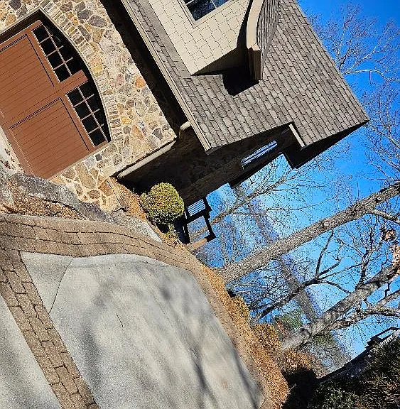 101 Wynmere Way — Photo 10