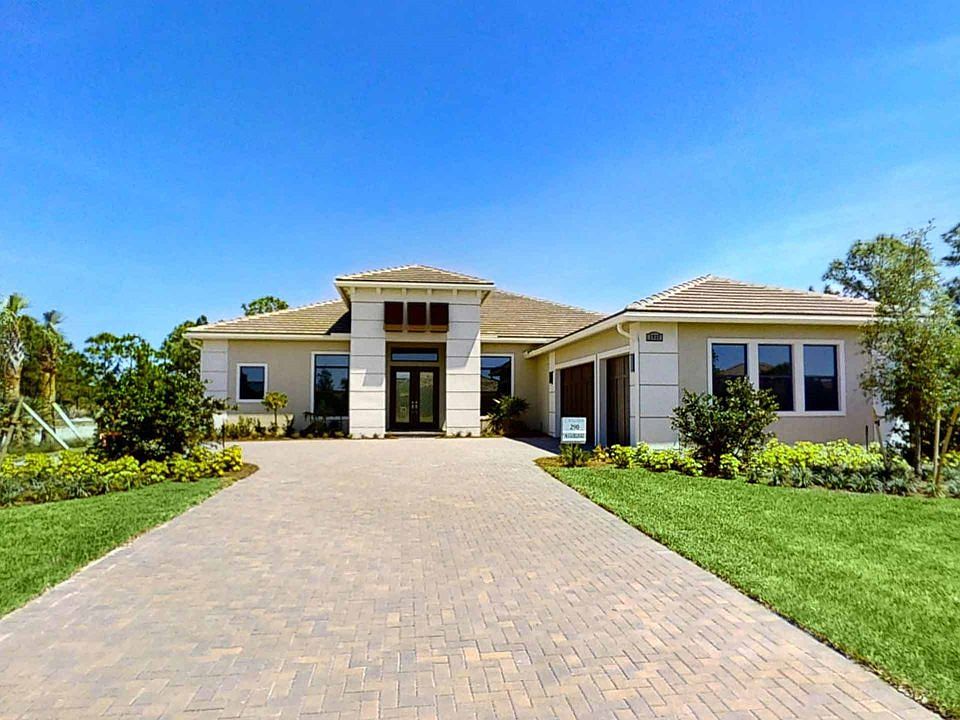 1st image of 2937 SW English Garden Dr