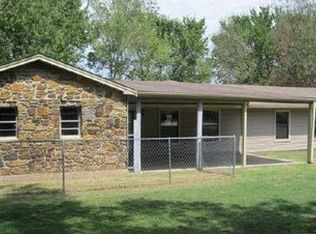 1822 Dodie Ln, Fort Smith, AR 72916