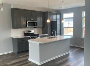 159 Monument Ln, Wixom, MI 48393