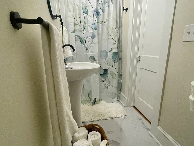 1601 W Academy St #A — Photo 16
