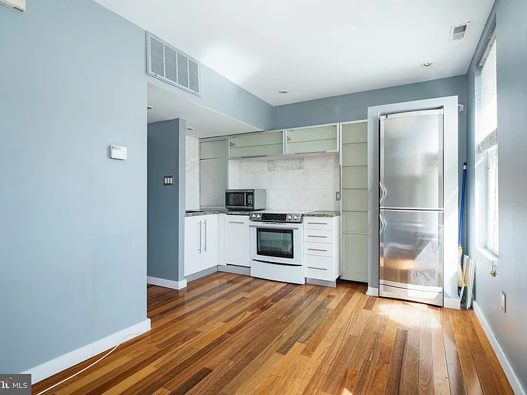 2211 South St #1 — Photo 2