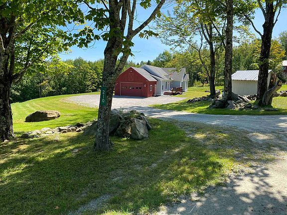 2nd image of 210 Holden Hill Road