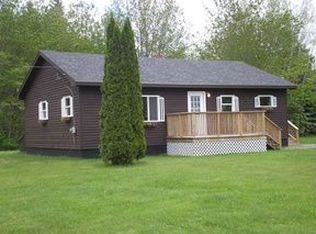 13 Railroad St, Harrington, ME 04643