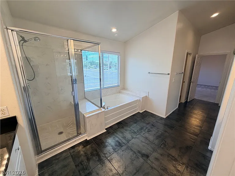 925 Lexington Cross Dr — Photo 56