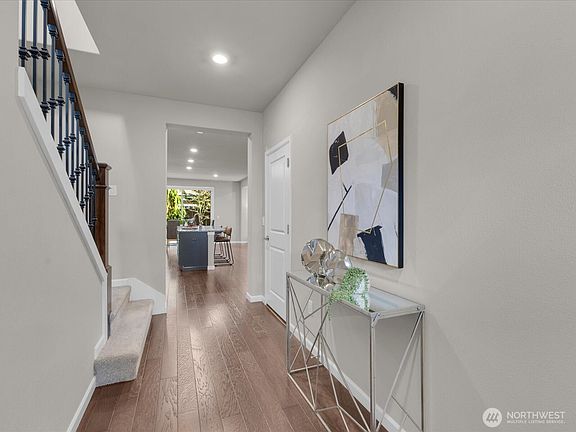 5th image of 21207 41st Avenue SE