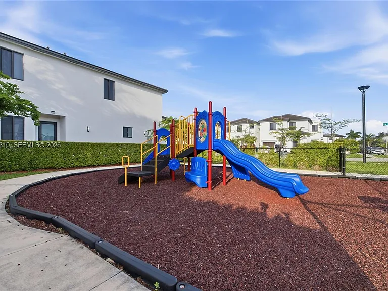 13630 SW 158th Ave #0 — Photo 33