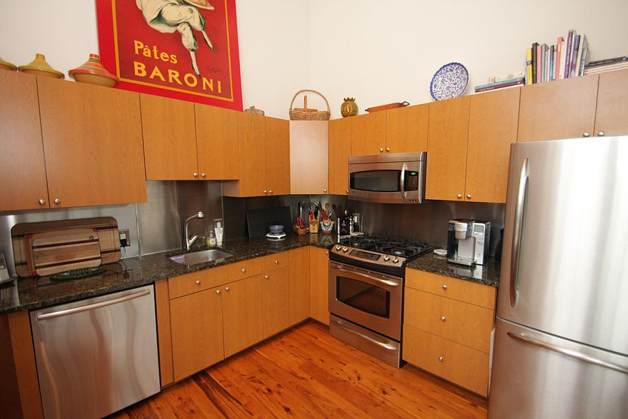 1st image of 314-18 Brown St #200