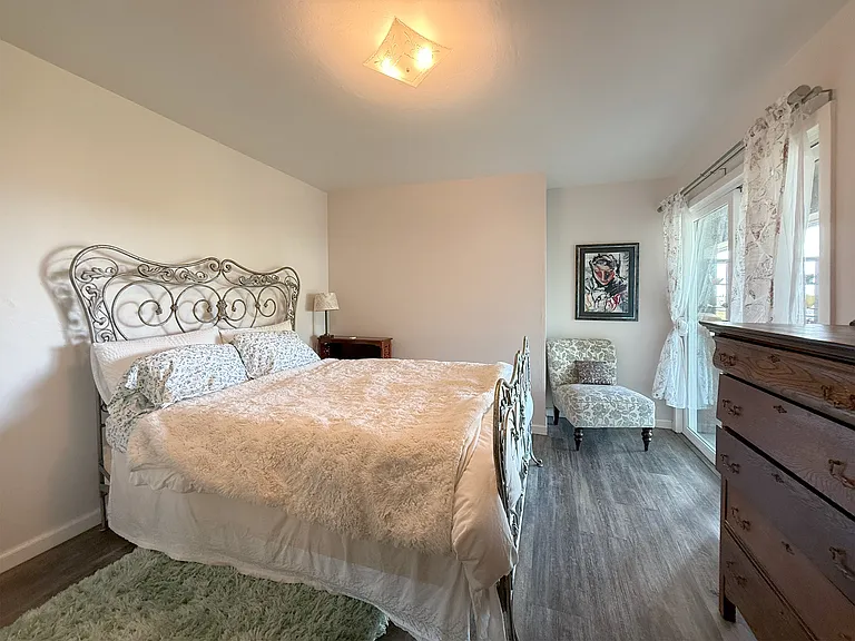 225 Buena Vista Ave #3 — Photo 10
