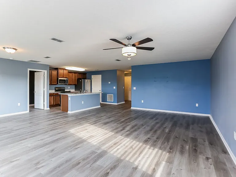 12394 Glimmer Way — Photo 5