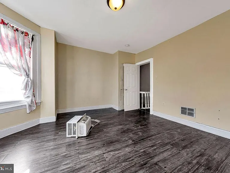 6164 Delancey St — Photo 3