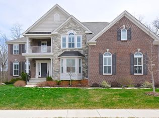 11340 Abercairn Ct, Zionsville, IN 46077