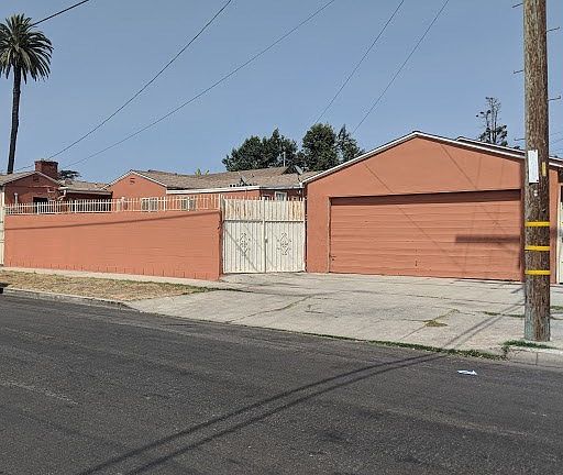 2nd image of 1148 W 84th St