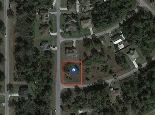825 Warren St E, Lehigh Acres, FL 33974