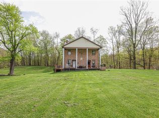 116 Post Office Rd, Dilliner, PA 15327