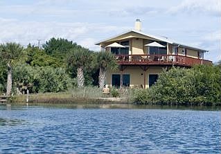 2nd image of 6128 Turtlemound Rd