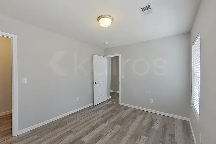 262 Christopher Street Ext — Photo 12