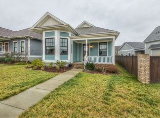 993 Rochelle Ave, Thompsons Station, TN 37179