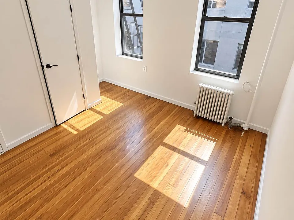 344 E 62nd St #5D
