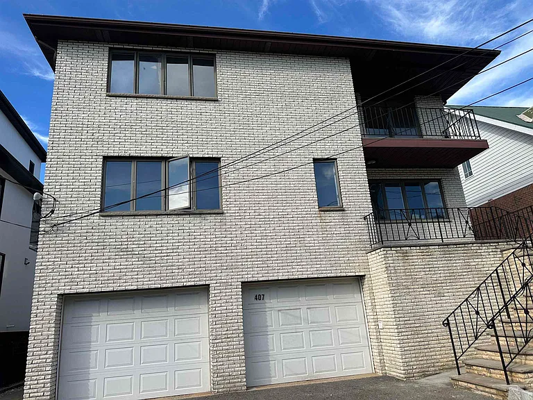 407 Jane St #1 — Photo 17
