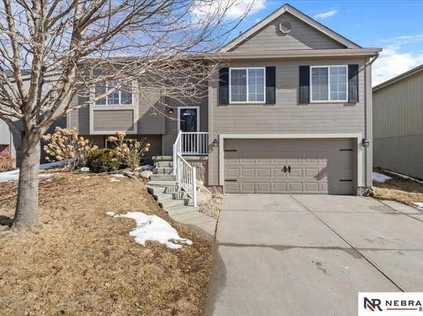 4615 N 168th Ave, Omaha, NE 68116