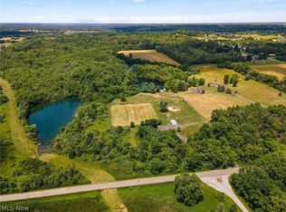 3730 E Middletown Rd, New Springfield, OH 44443