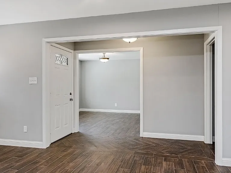 1719 Longhorn Dr — Photo 5