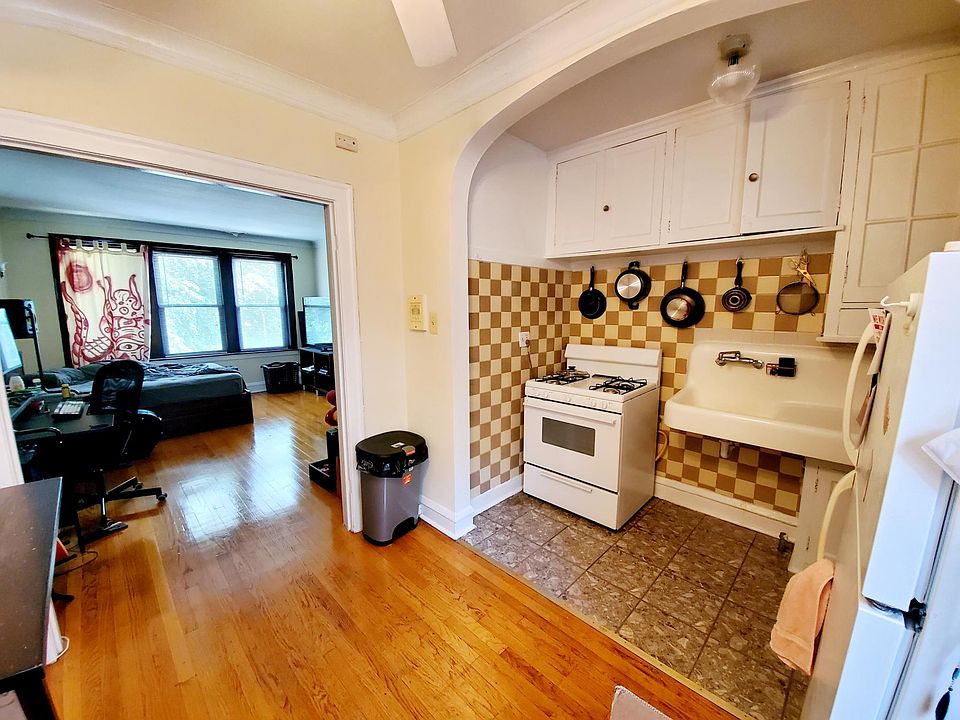 1st image of 4600 N Wolcott Ave #1B26