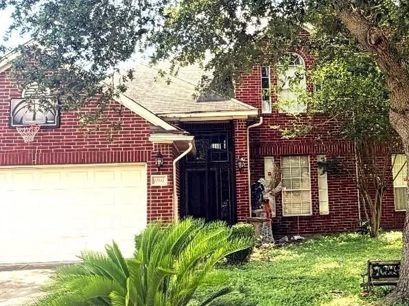 12815 Bonnie Ln, Stafford, TX 77477