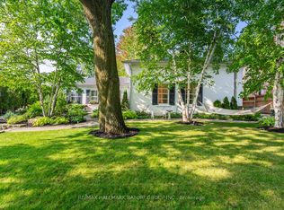 171 Old Forest Hill Rd, Toronto, ON M6C 2G7