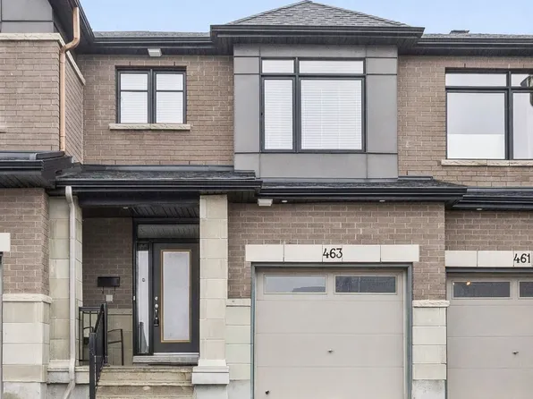 463 Fernside St, Ottawa, ON K1T 0M1
