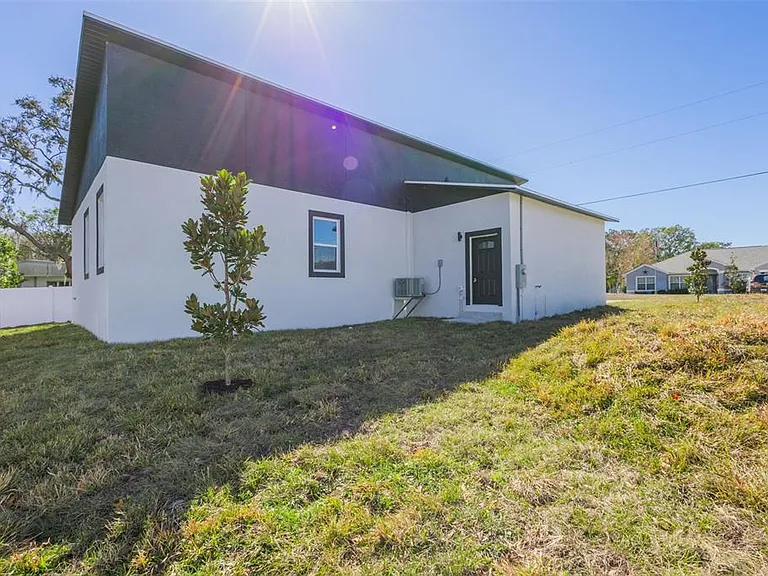 9912 Golden Loop — Photo 43