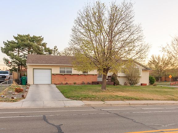 2nd image of 4104 Country Club Dr