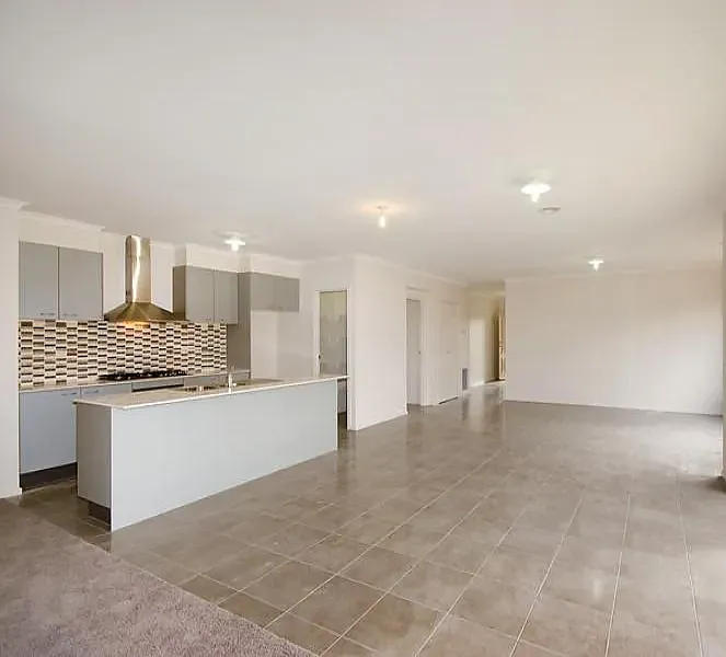 1841 S Glenn Ave — Photo 4