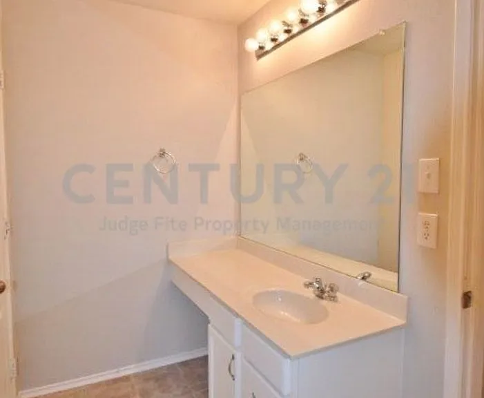 217 Silver Spur Dr — Photo 10