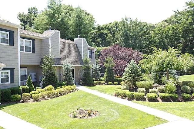 Fairfield Village At Middle Island — Photo 15