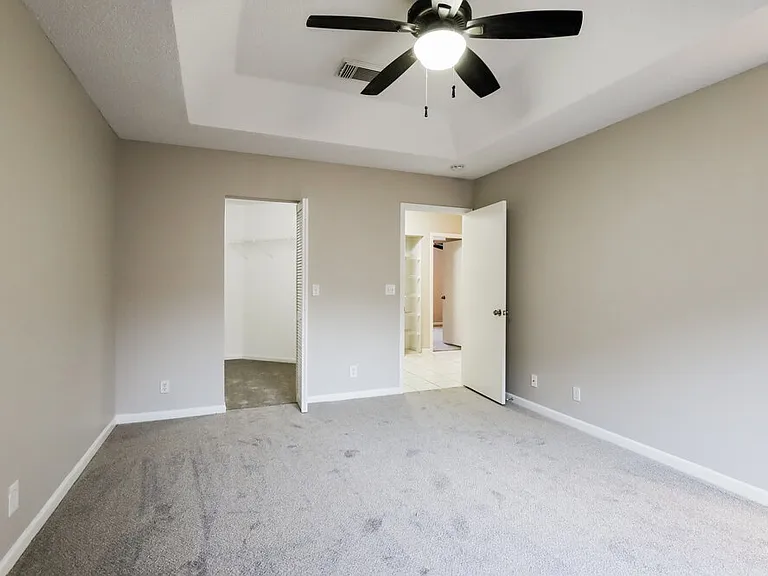 4792 NW 5th Pl — Photo 11