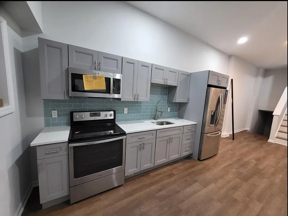 5720 W Girard Ave #1