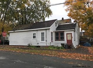 789 6th Ave, Troy, NY 12182