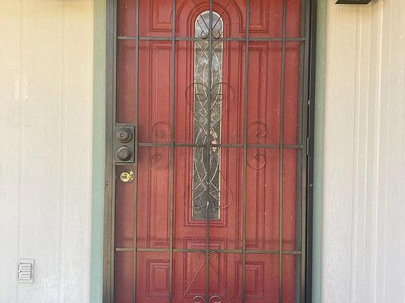 2nd image of 9892 Fm 149 Rd