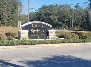 924 W Glenhaven Dr #2300, Dunnellon, FL 34434