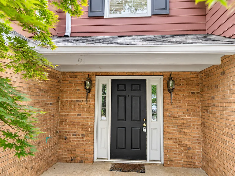 125 Pine Top Ct — Photo 3