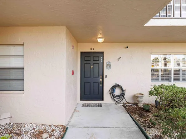 6999 W Country Club Dr N APT 125, Sarasota, FL 34243