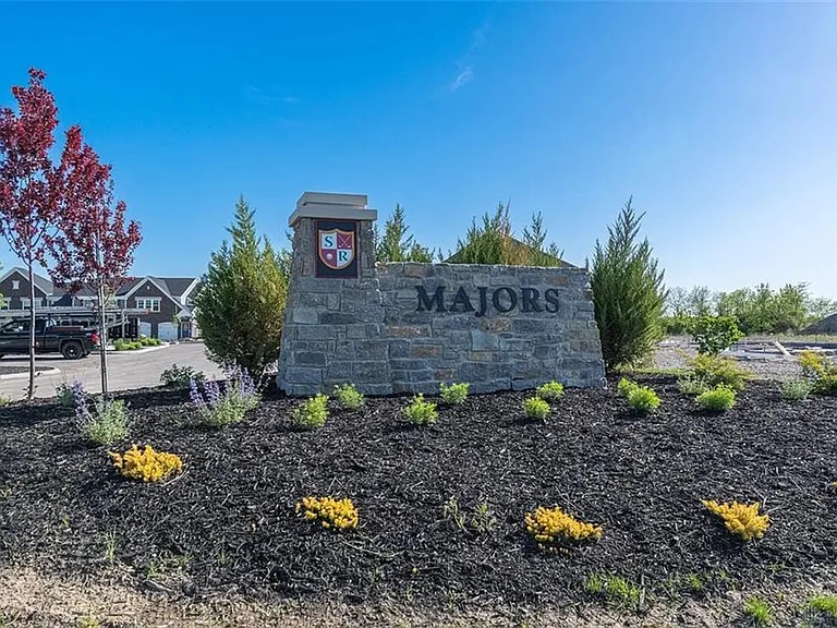 5239 Hazeltine Ln — Photo 23