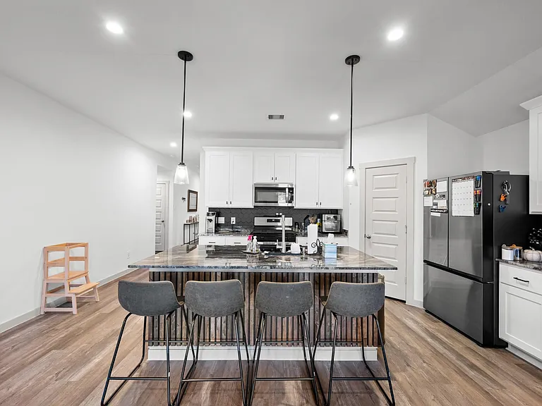 1054 Great Barracuda Ln — Photo 12