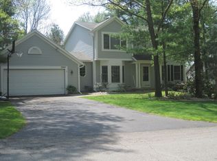 3344 Riverwoods Dr NE, Rockford, MI 49341