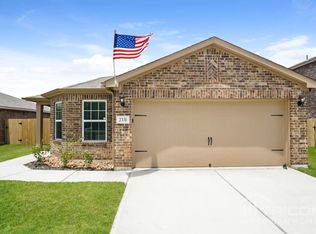 2331 Oyster Bay Ave, Texas City, TX 77568