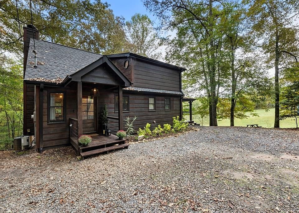 1st image of 120 Brookhaven Trl