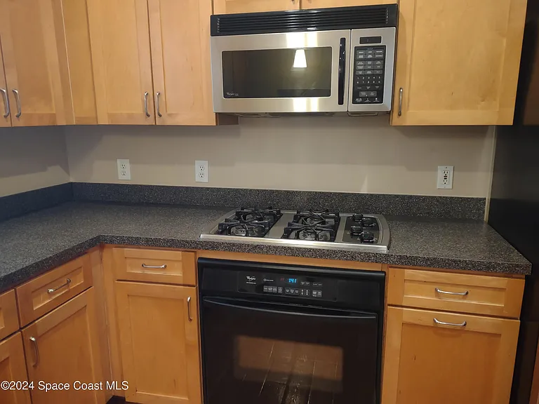 3541 Deer Lakes Dr — Photo 7